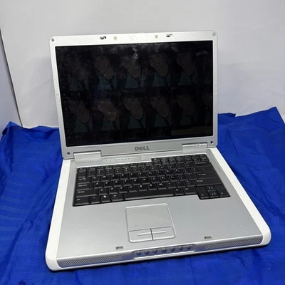 DELL Inspiron E1505 PP20L 15.4" Laptop Intel 1.6 GHz 1024 MB 120 GB - Working - Image 1 of 4