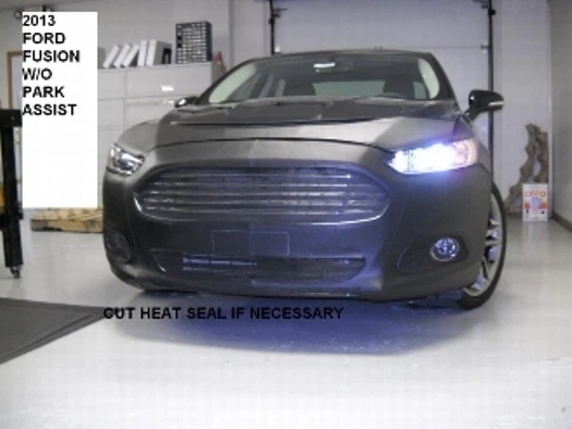 Sujetador con máscara delantera Lebra para Ford Fusion 2013 2014 2015 2016 sin asistencia de estacionamiento Foto 1 de 1