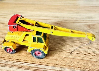 Grúa Jumbo Taylor Diecast Vintage Matchbox King Size Años 60 Nº 14 amarillo y rojo Foto 1 de 4