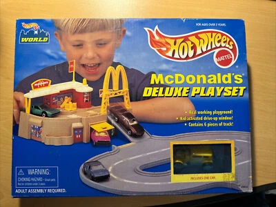 1997 HOT WHEELS WORLD MCDONALD'S DELUXE PLAYSET 65850 Sealed NEW VHTF - Image 1 of 4