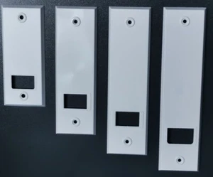 Blende Abdeckung für Gurtwickler Rollladen Abdeckplatte Verblendung Farbe weiß - Bild 1 von 2