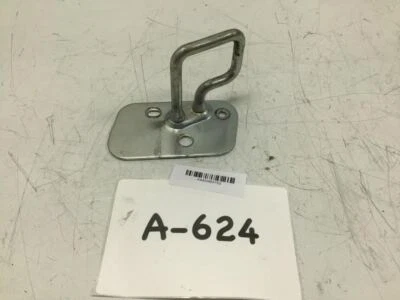 Jeep Liberty 2007 puerta trasera izquierda placa Striker OEM+ Foto 1 de 4