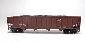 HO Walthers C&EI 4 Bay Hopper Car with a Full Coal Load Number 588642 LOW SHIP - Picture 1 of 5