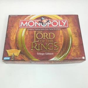 Monopoly Lord Of The Rings Trilogy Edition - 100% Complete With Ring - Picture 1 of 14