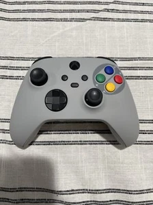 Microsoft Wireless Custom Retro Controller for Xbox Series X/S- Soft Touch - Picture 1 of 5