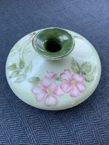 Tressemann & Vogt Limoges Pink Flower Vase - 1890s-1900s - Picture 1 of 3