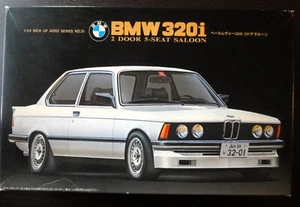 Uber Steal !! Fujimi 1/24 BMW 320i 2 DOOR 5-Seat Saloon Rare ! - Picture 1 of 12