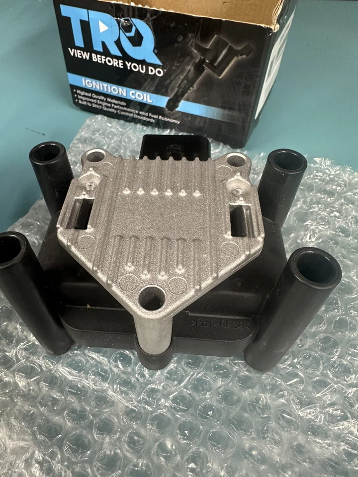 Bobina de encendido TRQ para Volkswagen Beetle 1999-2001 Golf 1999-2015 Jetta 1998-2005 Foto 1 de 3
