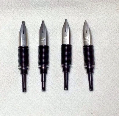 Platignum Italic Nibs Grupo De 4.....1 B2, 1 Largo, 1 Fino, 1 Extra Fino...Limpo - Imagem 1 de 4