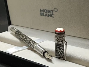 Montblanc Heritage Collection Rouge et Noir Spider Metamorphosis penna stilografica - Foto 1 di 6