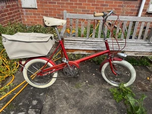 Raleigh RSW 16 Mk 1 - red with bag - Picture 1 of 3