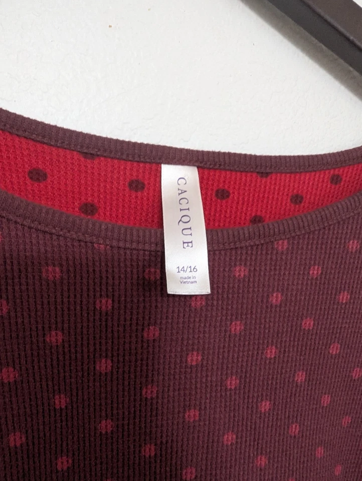 Cacique Thermal Sleepwear Top Women’s 14/16 Burgundy Polka Dot Long Sleeve A1 - Image 1 of 4