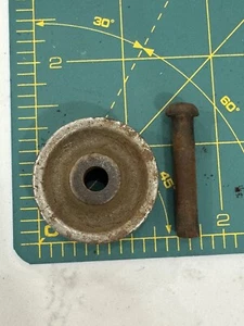 Antique Singer Sewing Machine Treadle Base Wheel/Axle(s) 3/8” x 1-3/8", VGC - Picture 1 of 3