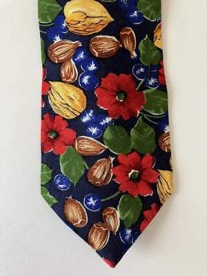 Corbata para hombre Wembley corbata rayón multicolor floral nueces bayas hecha en EE. UU. 57" Foto 1 de 4