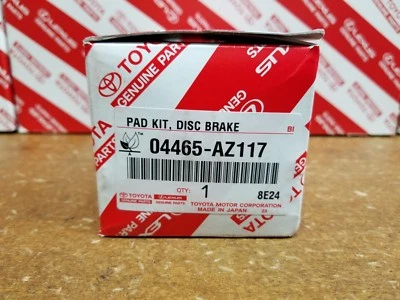 Pastillas de freno delanteras originales Toyota 04465-AZ217 Rav4 2006-2012 OEM Foto 1 de 3
