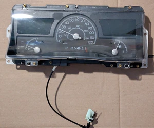 Speedometer Instrument Cluster 2003 Lincoln Town Car Cartier Dash Gauges - Picture 1 of 1