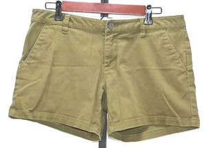 Volcom women's green shorts size 33" waist RN#29745 - Picture 1 of 3