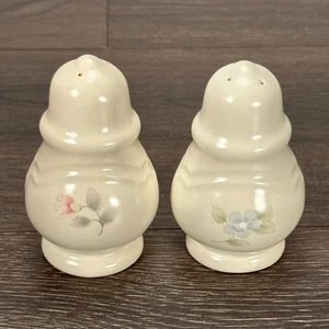 "Juego de 2 cocteleras vintage de sal y pimienta Pfaltzgraff de 4"" con tapones" - Imagen 1 de 17