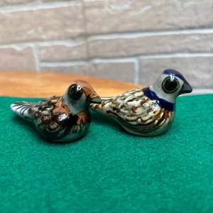 2 Tonala Mexican Bird Figurine Hand Painted, Glazed Pottery & Signed Ken Edward - Picture 1 of 10