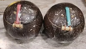 2 Stück Vintage Kokosbecher Neu Schnabeltassen Strohhalm Trinkbecher Hawaii - Bild 1 von 8