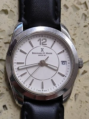 Reloj Pulsera BERNHARD H MAYER B2493/CW UNISEX 34mm Funcionando Usado Foto 1 de 4