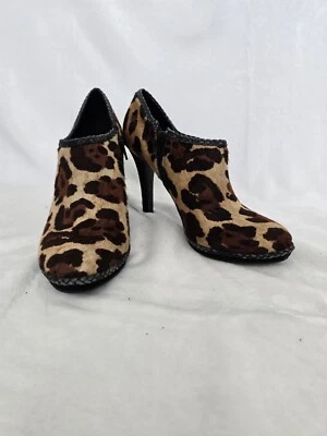 Botines Antonio Melani Talla 8.5 M Estampado Leopardo Sintético Pelo de Becerro Tacón  Foto 1 de 4