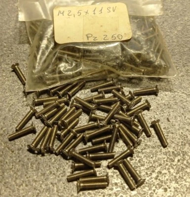 VITE A TESTA PIANA SVASATA IMPRONTA A TAGLIO M 2,5 X 11  CONF. 250 PEZZI - Immagine 1 di 3