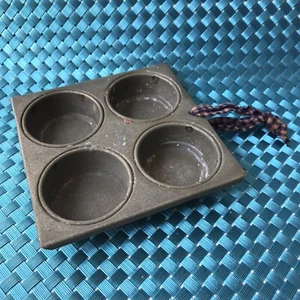Vtg Mini Metal Biscuit Pan 4 1/4”sq Farm Farmhouse Deco Candle Holder - Picture 1 of 7
