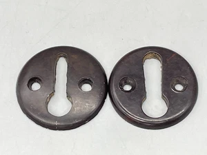 2 Matching Vintage Bakelite Key Hole Covers Escutcheon Plate - Picture 1 of 5