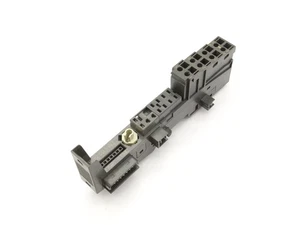 SIEMENS 6ES7193-4CA20-0AA0 TERMINAL BLOCK - Picture 1 of 3