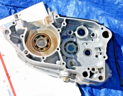 1978 YAMAHA DT 175 ENDURO OEM RH  ENGINE CASE  W/VIN #2A7-015096 - Image 1 of 3