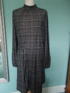 M&C size 16 black/white check dress - Picture 1 of 3