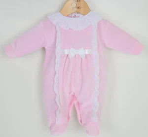 BABY GIRLS PINK ROMPERS SPANISH LACE & BOW SLEEPSUIT PEX VICTORIA NEWBORN - 3M - Picture 1 of 4