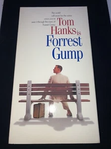 FORREST GUMP VHS VIDEO 1995 Tom Hanks Robin Wright Zemeckis - Picture 1 of 6