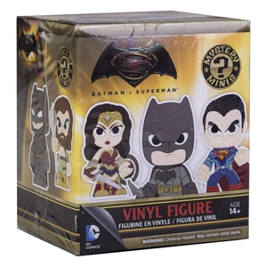 Funko Batman vs Superman 2.5" Mystery Mini Vinyl Figure (One Figure) - Picture 1 of 3