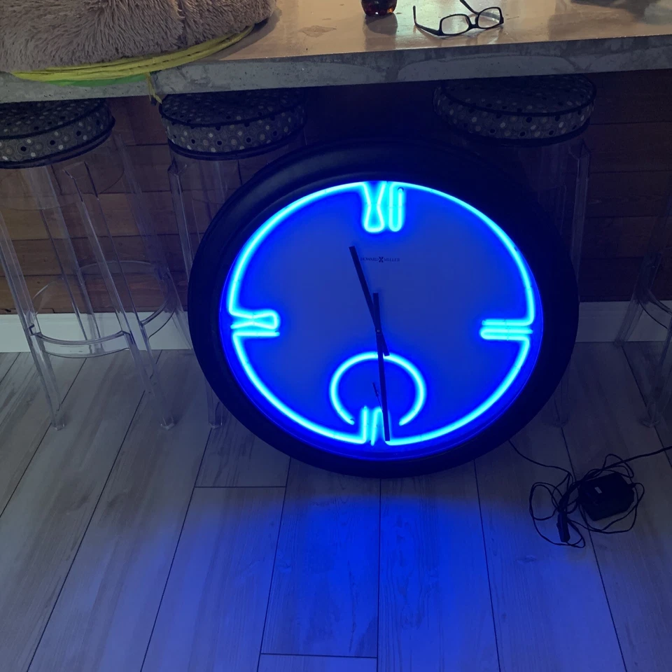 Howard Miller Post Modern Monument Large Neon Needs Movement Please Read - Image 1 of 4