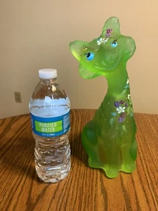 Vintage Large Fenton Alley Cat Green Vaseline Uranium Glass Hand Painted-Signed - Picture 1 of 12