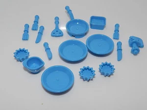 Lego Lot of Light Blue Friends Plates Knives Forkes & More Dinner Ware Cook Set - Picture 1 of 1