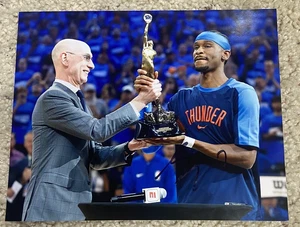 Shai Gilgeous Alexander Signed Autograph 2025 NBA MVP 8x10 Photo PSA/DNA - Picture 1 of 1