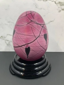 Fenton Dave Fetty Egg Hanging Hearts Rosalene and Black 4.65" Vintage Art Glass - Picture 1 of 10