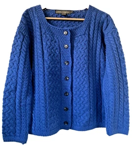 Inis Crafts Gr. L blau 100% Merinowolle Strickjacke Zopfmuster Made Ireland - Bild 1 von 10
