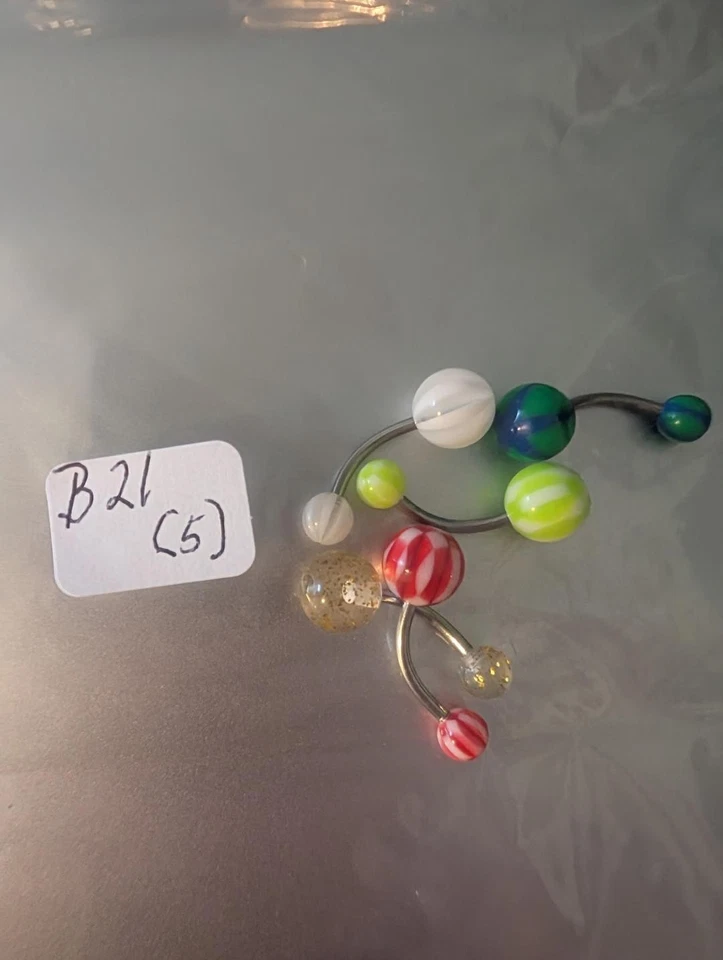 B21- Set of 5 NEW Assorted Designs Belly Button Curved Studs Body Jewelry - Image 1 of 1