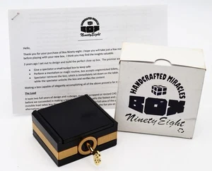 Difícil de encontrar Caja Coleccionable Noventa y Ocho por Handcrafted Miracles Magic Trick - Imagen 1 de 11