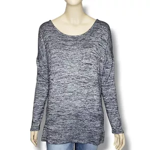 Top Athleta Pose en capas para mujer gris medio espalda abierta manga larga - Imagen 1 de 8