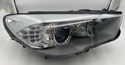 💥2010-2017 BMW 535i 550i GT Farol Xenônio HID Direito OEM 7199618 - Imagem 1 de 4