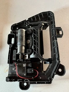 Tesla Model S GEN3 Front Left Door Handle 2016-2020 1100299-S0-A  - Picture 1 of 2