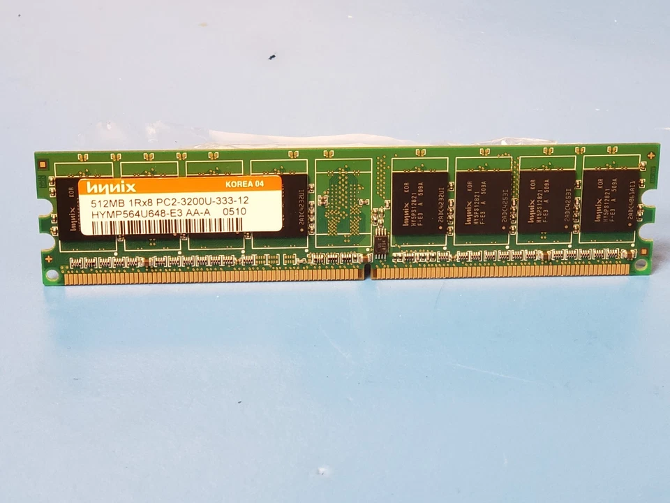 Hynix HYMP564U648-E3 AA-A DDR2-400 512MB 1Rx8 PC2-3200U-333-12 CL3 Memory - Image 1 of 1