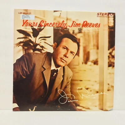 Vinyl Jim Reeves LP Yours Sincerely 1966 NM/VG+ - Imagem 1 de 3