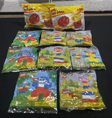 LOT OF 10 LEGO System & PrimoTOY - Image 1 of 4