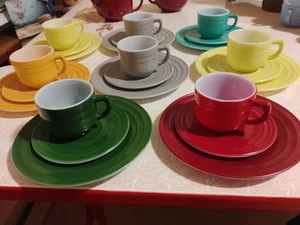Vintage Hazel Atlas Moderntone Little Hostess Party Set 24 pc  - Picture 1 of 7
